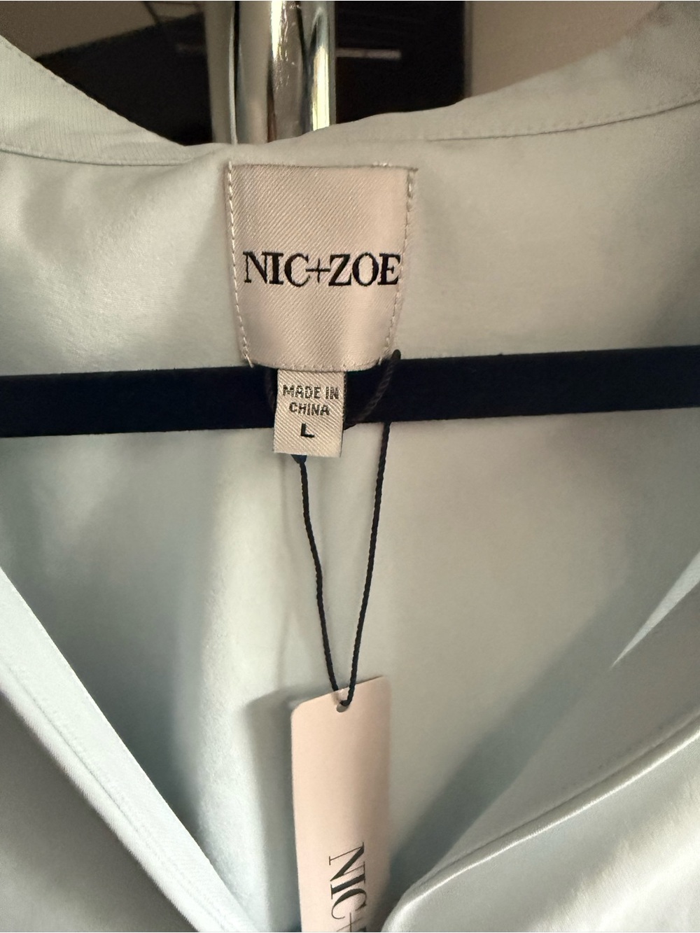 NIC+ZOE Light Blue V-Slit Balloon Sleeve Blouse - Picture 2 of 3